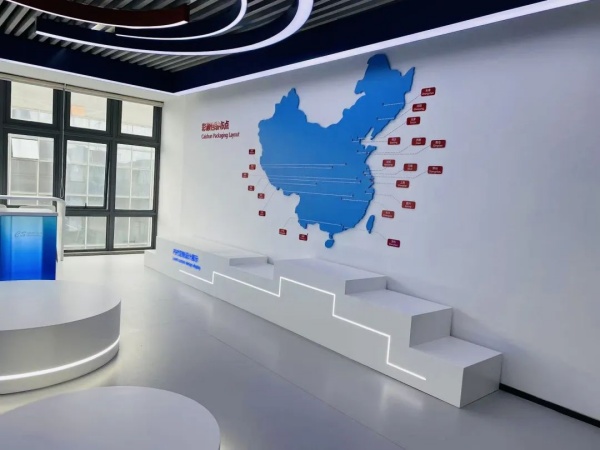 　　企業(yè)展廳，大大小小我們做過(guò)不止上千家，但綜合起來(lái)看，物流展廳是最順利的，也是最能體現(xiàn)“企業(yè)展廳”功能的一個(gè)展廳。